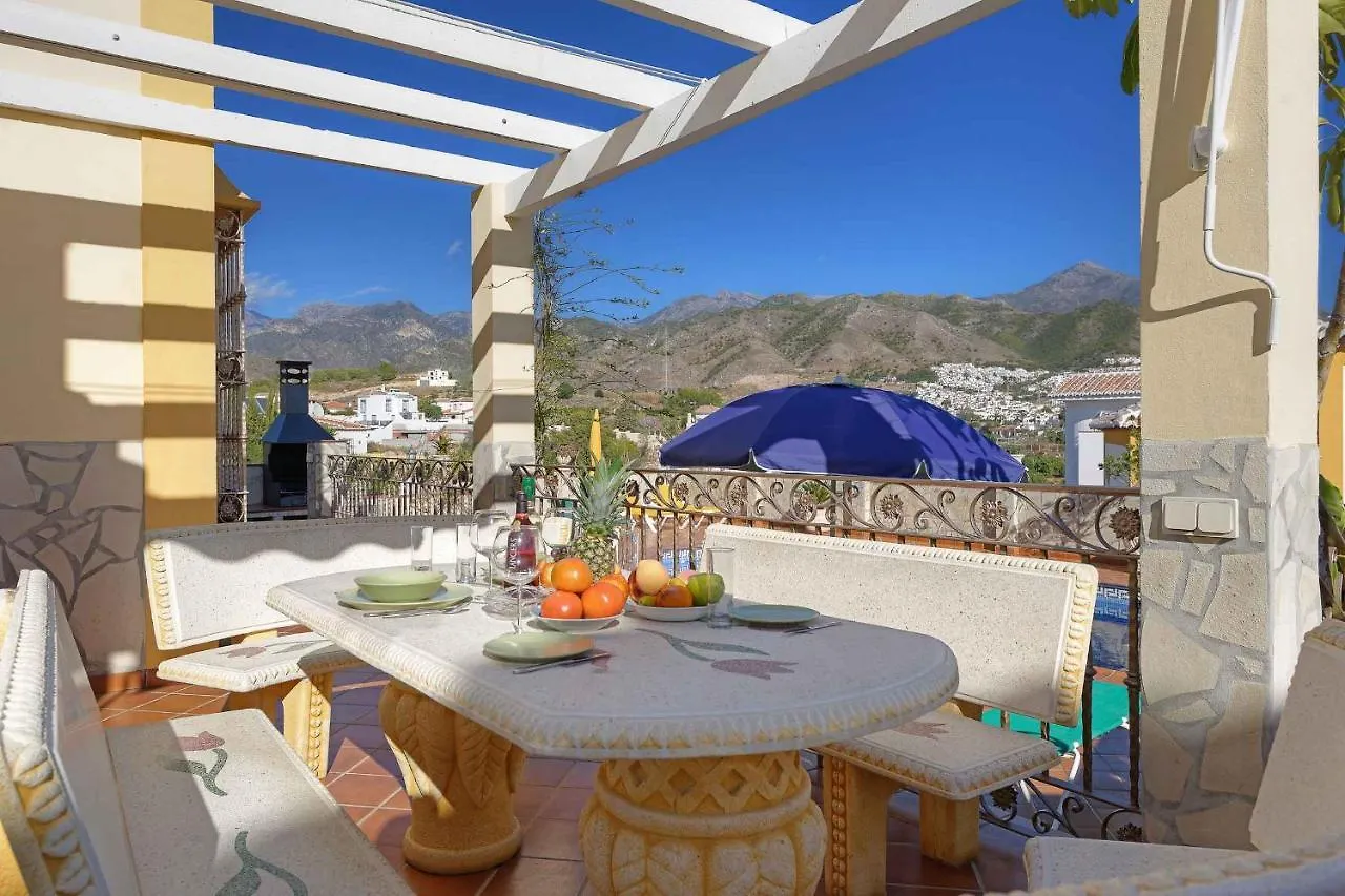Villa Lorena Nerja Spagna